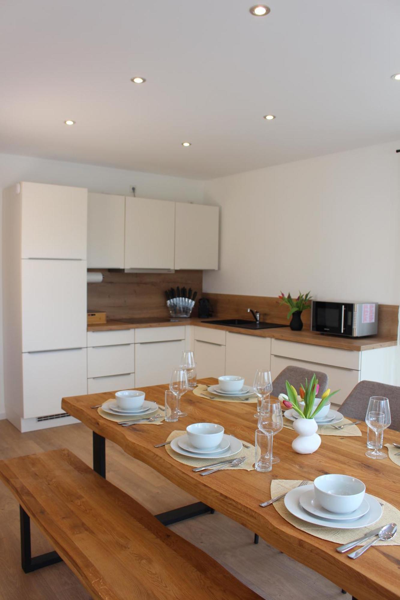 Apartment Mit Voll Ausgestatetter Kueche, Badewanne, Balkon, Parkplatz Vor Dem Haus, Ruhig Gelegen, Ada4 Kulmbach Kültér fotó