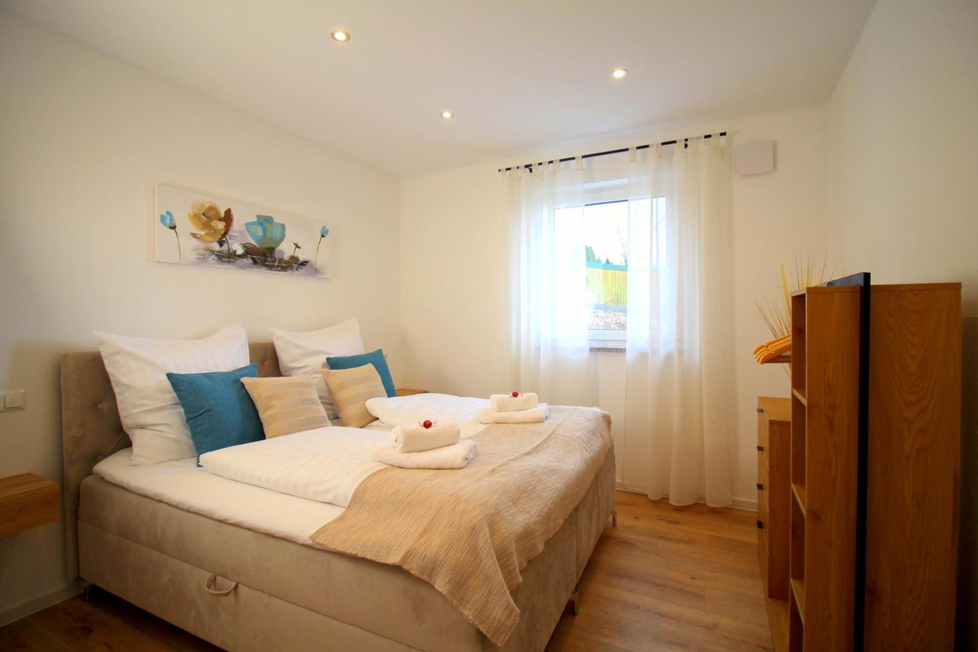 Apartment Mit Voll Ausgestatetter Kueche, Badewanne, Balkon, Parkplatz Vor Dem Haus, Ruhig Gelegen, Ada4 Kulmbach Kültér fotó