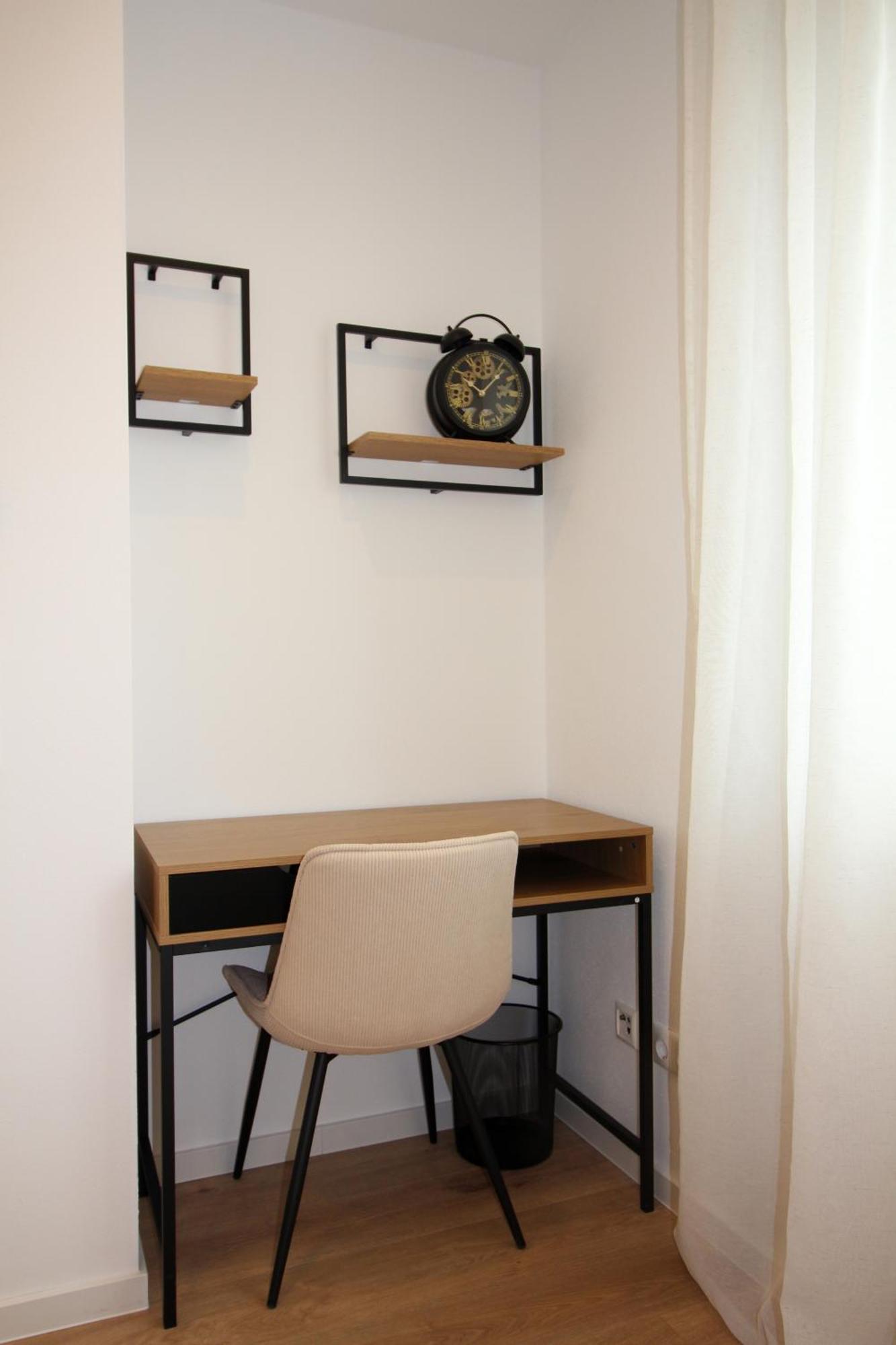 Apartment Mit Voll Ausgestatetter Kueche, Badewanne, Balkon, Parkplatz Vor Dem Haus, Ruhig Gelegen, Ada4 Kulmbach Kültér fotó