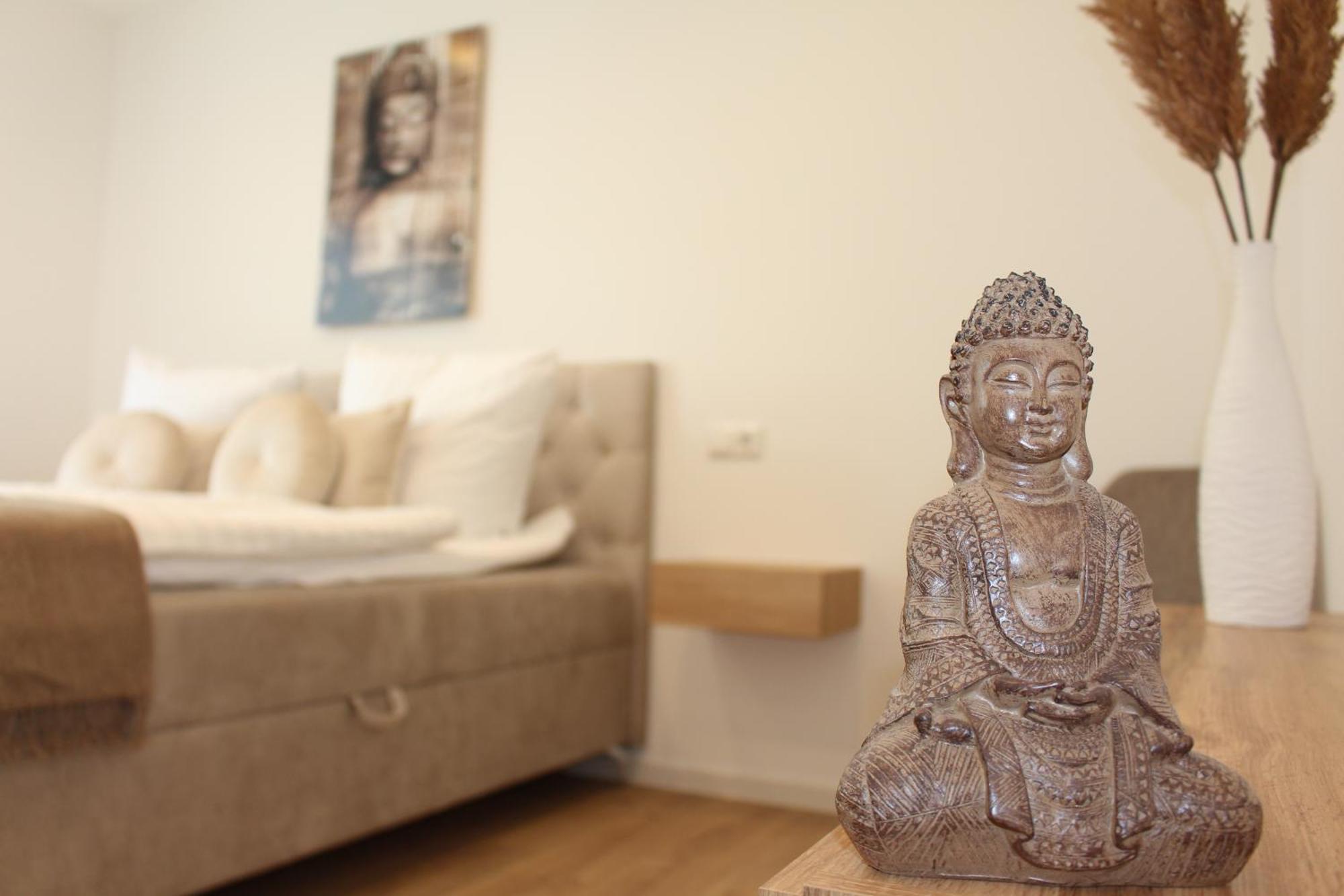 Apartment Mit Voll Ausgestatetter Kueche, Badewanne, Balkon, Parkplatz Vor Dem Haus, Ruhig Gelegen, Ada4 Kulmbach Kültér fotó