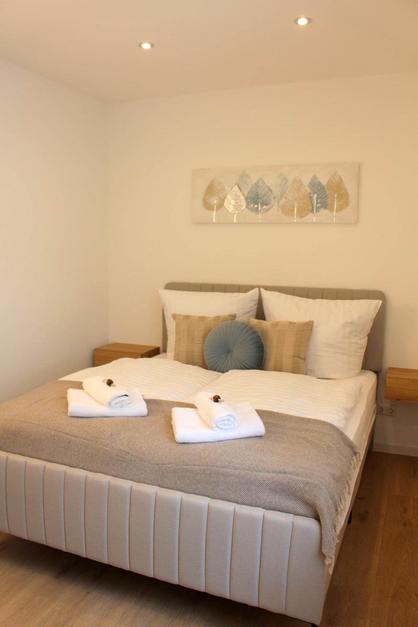 Apartment Mit Voll Ausgestatetter Kueche, Badewanne, Balkon, Parkplatz Vor Dem Haus, Ruhig Gelegen, Ada4 Kulmbach Kültér fotó